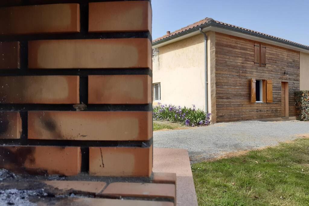 Moncaup  Gite Du Clos Baste מראה חיצוני תמונה